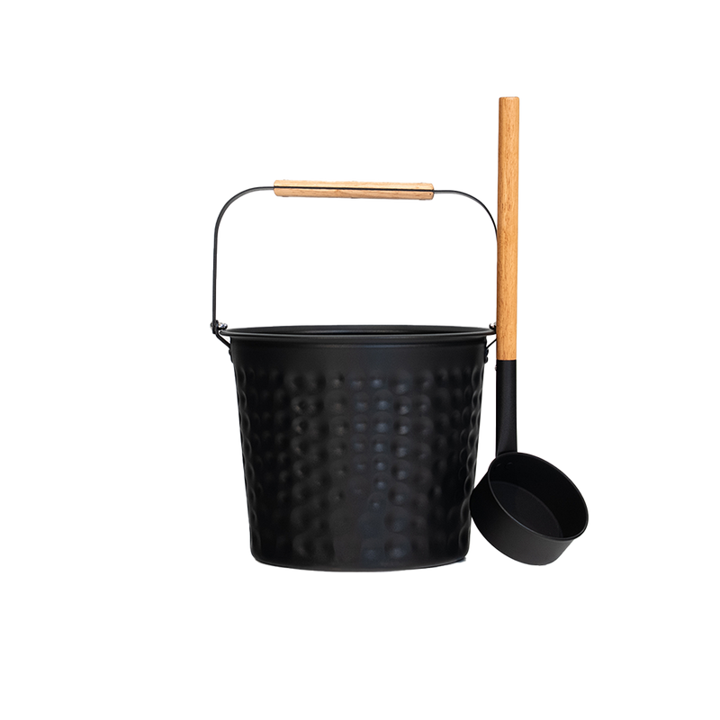 Set with bucket and ladle